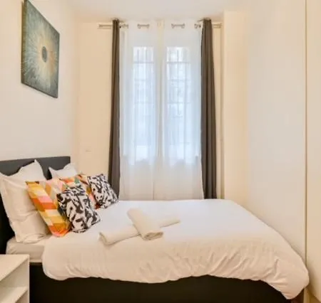 Appartamento Elegant 3 Chambres, 3 Salles De Bain- Double Séjour- 16e- Calme Et Standing *