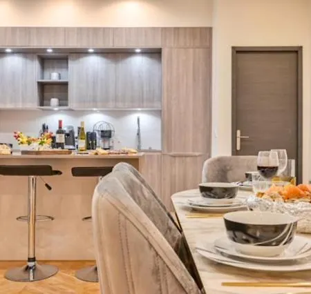 Elegant 3 Chambres, 3 Salles De Bain- Double Séjour- 16e- Calme Et Standing Appartamento *