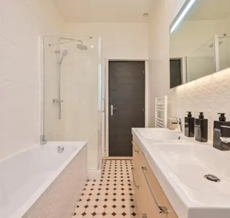Apartment Elegant 3 Chambres, 3 Salles De Bain- Double Sejour- 16e- Calme Et Standing